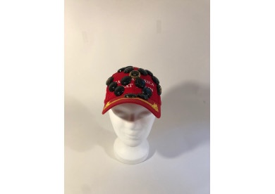 Isabella - maga-cap-2017